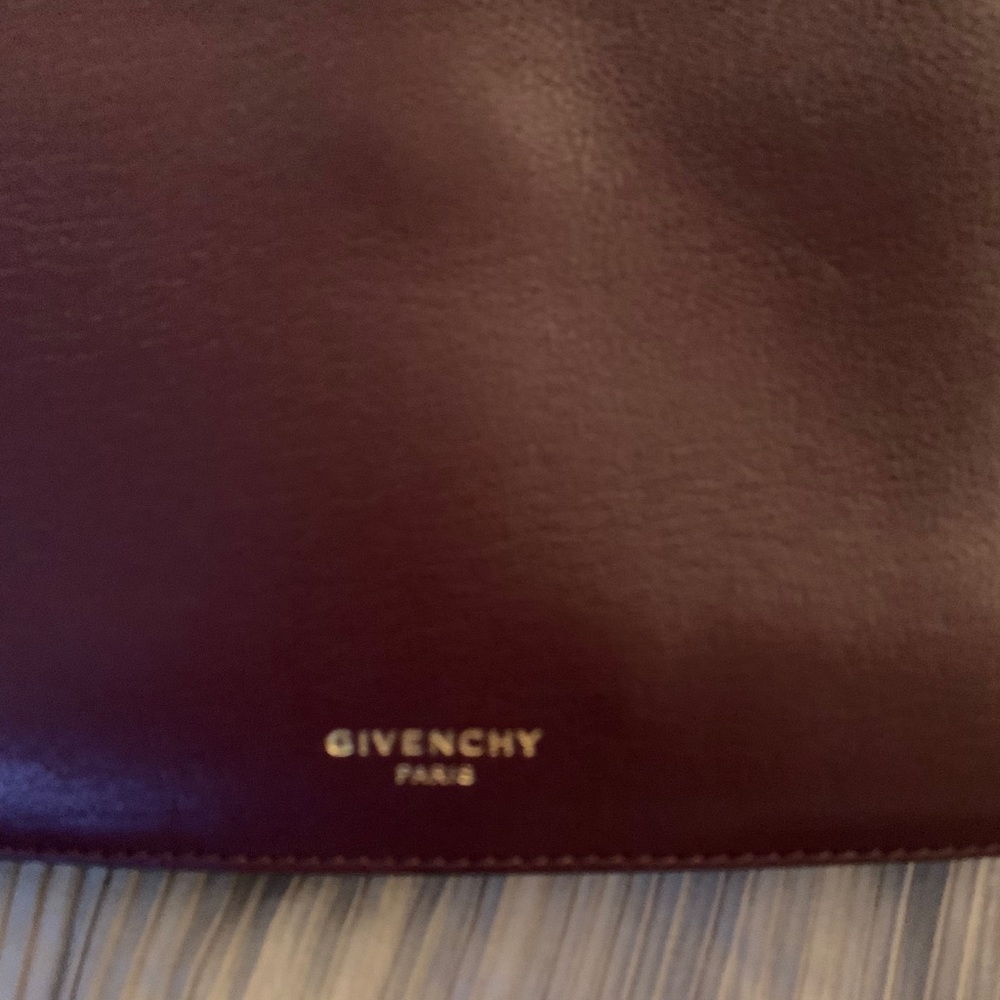 DESIGNER PURSE